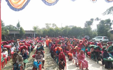 কয়রায় শীতার্তদের জন্য বুরো বাংলাদেশের শীতবস্ত্র বিতরণ