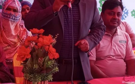 দিঘলিয়া ০১ নং ওয়ার্ডের ০৮ নং উত্তর দিঘলিয়া সরকারি প্রাথমিক বিদ্যালয়ে ফলাফল ও পুরস্কার বিতরণ অনুষ্ঠান ২০২৪