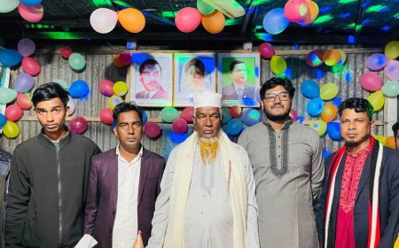 কাজিপুরে কেক কেটে জন্মদিন উদযাপন করলেন বিএনপি সিনিয়র সহ-সভাপতি এসএম গাজী মাজহারুল আনোয়ার