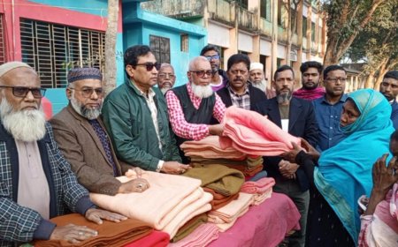 সুজন বগুড়া জেলা কমিটির উদ্যোগে শীতার্ত মানুষের মাঝে শীতবস্ত্র বিতরণ