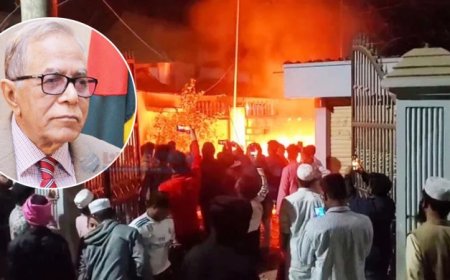 কিশোরগঞ্জে সাবেক রাষ্ট্রপতি আবদুল হামিদের বাড়ি ভাঙচুর ও অগ্নিসংযোগ